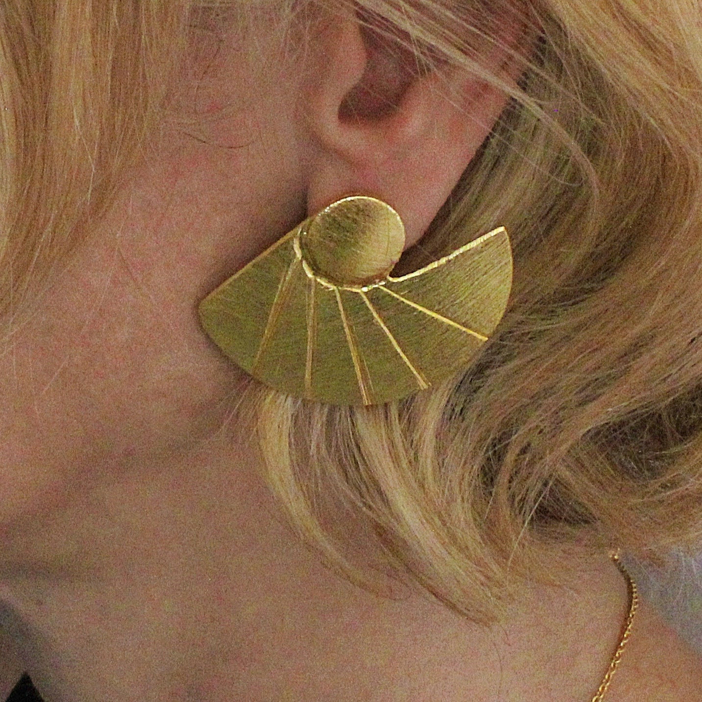 Pendiente SCALA bañados en oro